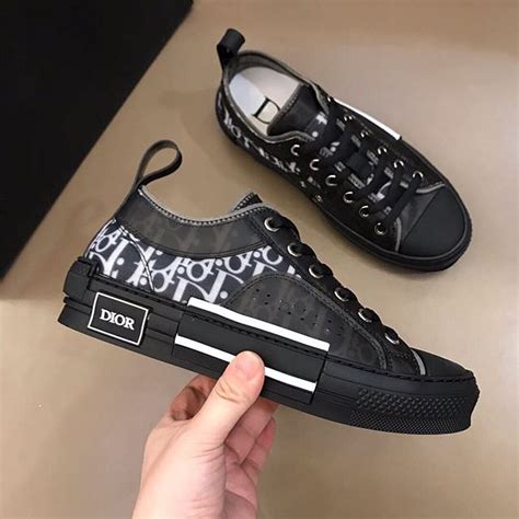 dior b23 low black with outfit|dior sneakers b23 low top.